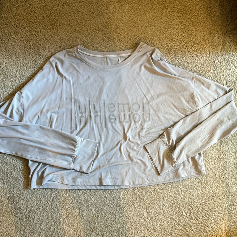 Cropped Lululemon Long Sleeve Tee